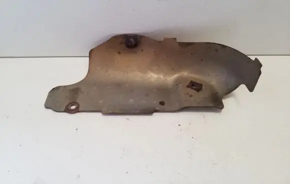 Lexus RX 330 - 350 - 400H Exhaust heat shield