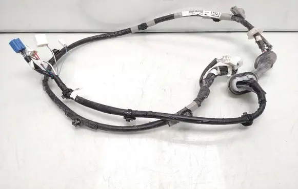 Toyota Avensis T270 Tailgate/trunk wiring harness 8218405150D