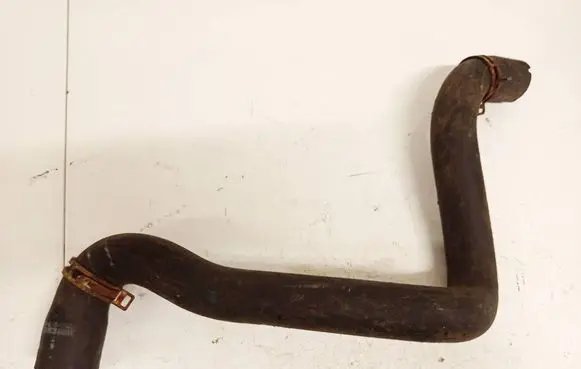 Ford Focus Engine coolant pipe/hose 3m5h8260bj