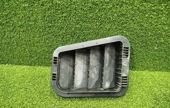 KIA Stonic Quarter panel pressure vent 97510H0200