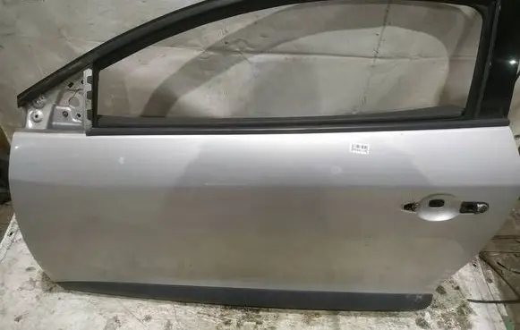 Renault Megane III Front door PILKOS