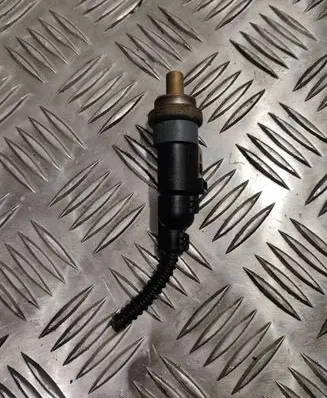 Volkswagen PASSAT B7 Coolant temperature sensor 06a919501a 1J0973702