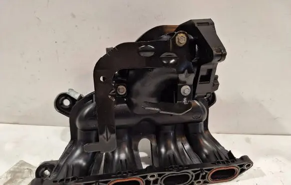 Peugeot 3008 II Intake manifold V759507
