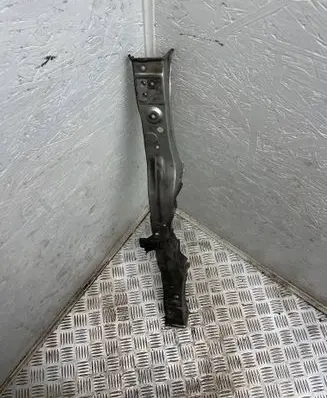 Toyota Avensis T250 Top upper radiator support slam panel 