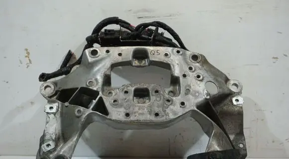 Audi Q5 SQ5 Gearbox mounting bracket 