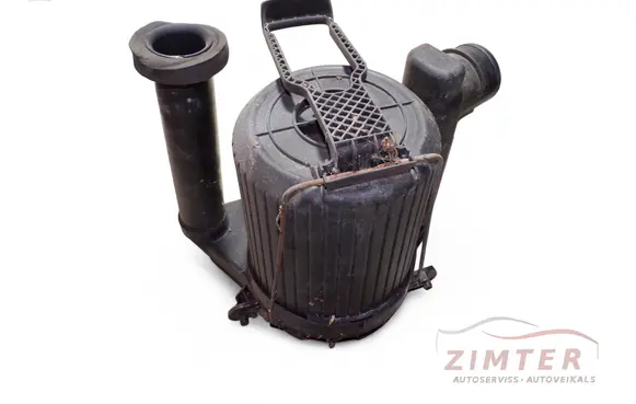Air filter box