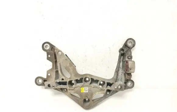 Audi A4 S4 B9 Gearbox mounting bracket 8W0399262AD