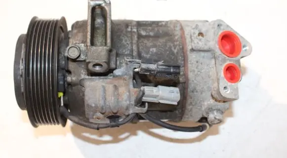 Nissan Qashqai Air conditioning (A/C) compressor (pump) 926004EB0A 6SBH14C