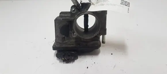 Mazda 6 Throttle valve RF7J136B0