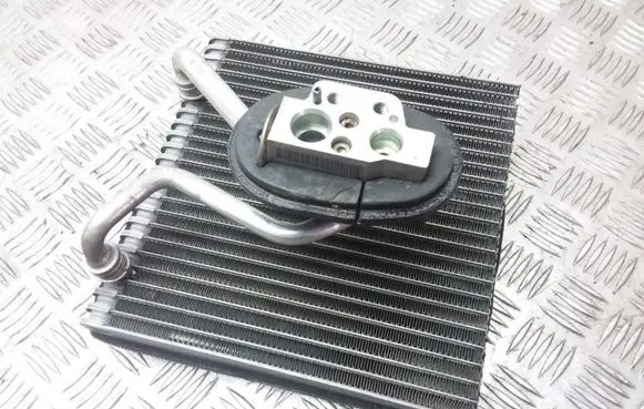 Air conditioning (A/C) radiator (interior)
