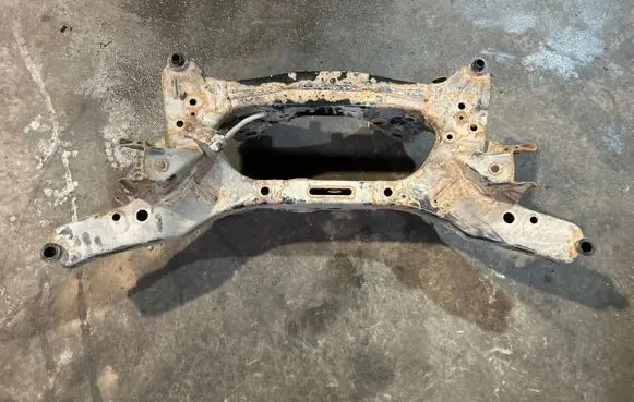 Nissan X-Trail T31 Rear subframe 