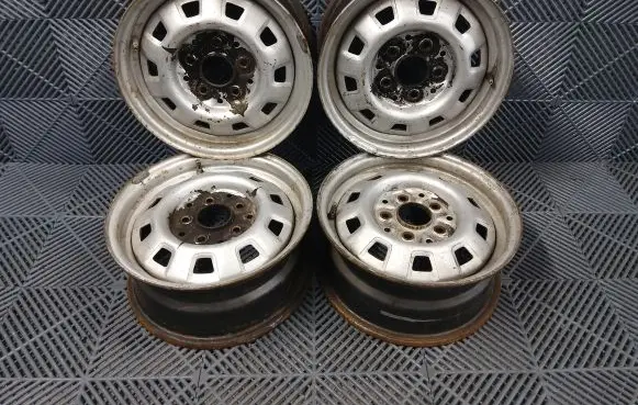 Ford Granada R14 steel rim 