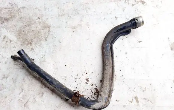 Toyota Corolla Verso AR10 Fuel tank filler neck pipe 772100F020