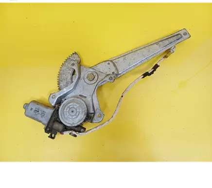 Rear door window regulator with motor
