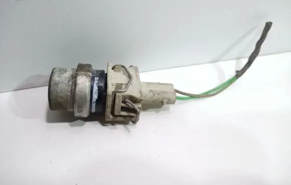 Coolant temperature sensor