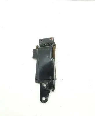 Mercedes-Benz R W251 Other engine bay part A2516200407