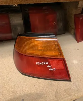 Nissan Almera Rear/tail lights