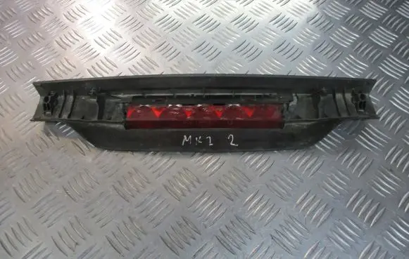 Ford Focus Third/center stoplight