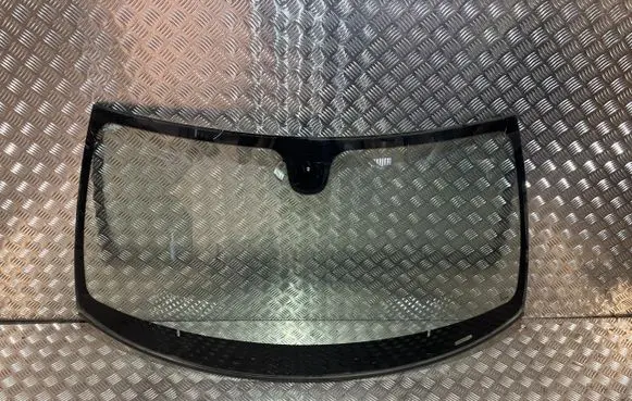 Mercedes-Benz SLK R171 Front windscreen/windshield window TM28107