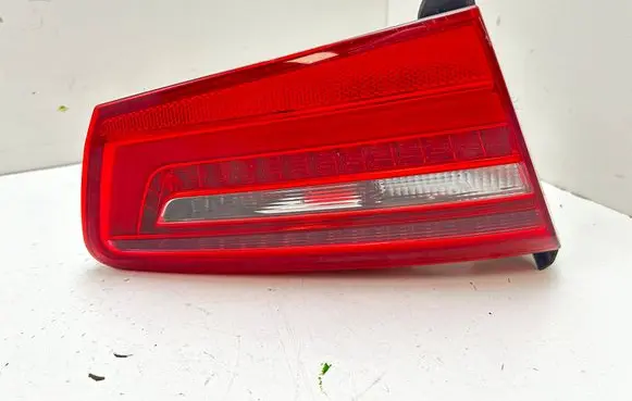 Audi A6 S6 C7 4G Tailgate rear/tail lights 4G5945093A