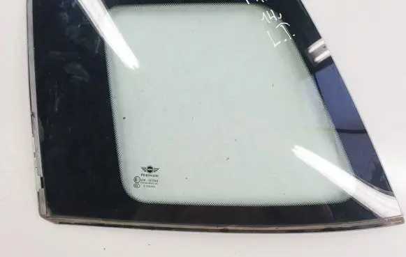 Mini Cooper Countryman R60 Rear windscreen/windshield window 43R001583 E000199 DOT682M3232AS2