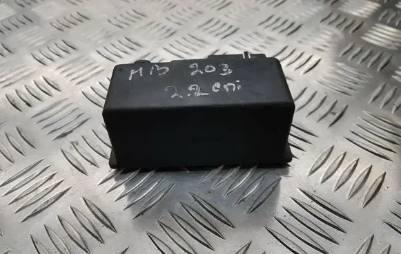 Mercedes-Benz C W203 Glow plug pre-heat relay PA6GF30