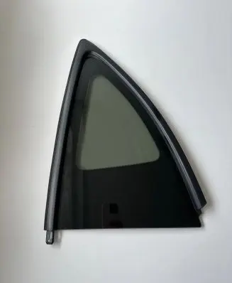 Toyota GT 86 Rear side window 65209CA010