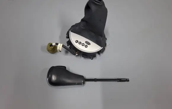 Mini One - Cooper Cabrio R52 Gear shift indicator relay 7052158 6922440 6917657