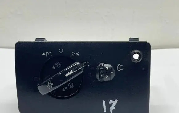 Ford Mondeo Mk III Light switch 1S7T13A024BB