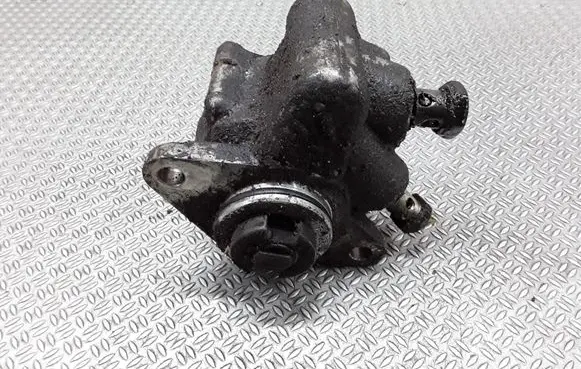 Iveco Daily 35 - 40.10 Power steering pump 7683955126
