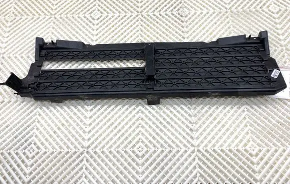 Land Rover Range Rover Evoque L551 Air intake hose/pipe K8D28475A