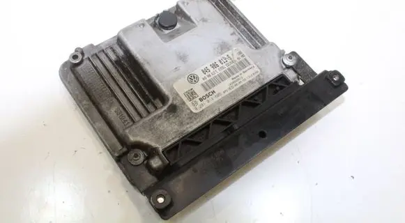 Volkswagen Polo Engine control unit/module 045906013S 0281014605