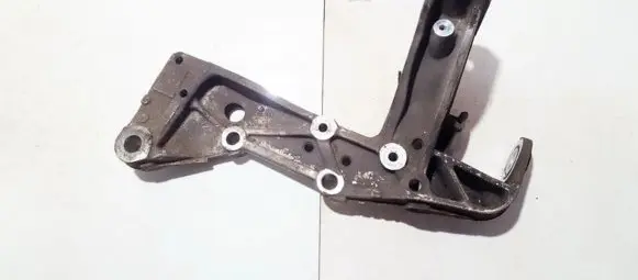 Volkswagen Touran I Front lower control arm/wishbone 1k0199295f