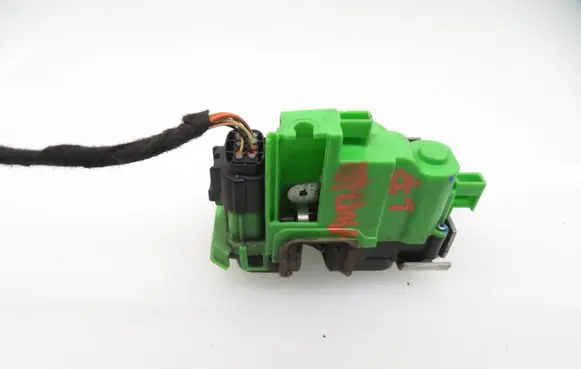 Alfa Romeo Mito Front door lock 50516624