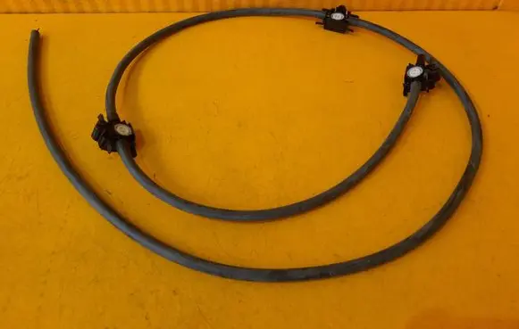 Mercedes-Benz GLE W167 Windshield washer fluid hose 