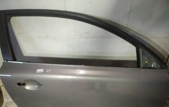 Volvo C30 Front door pilkos