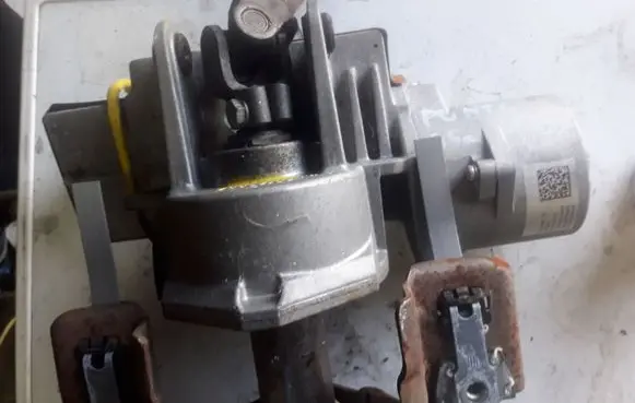 Fiat Punto (188) Power steering pump 2611786110D