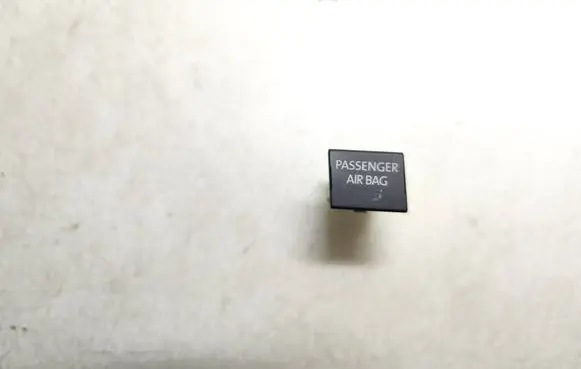 Volkswagen Transporter - Caravelle T6 Passenger airbag on/off switch 7E0919234A