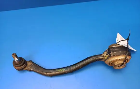 Front lower control arm/wishbone