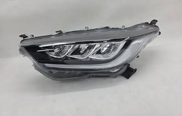 Toyota Yaris XP210 Headlight/headlamp EUK0-8