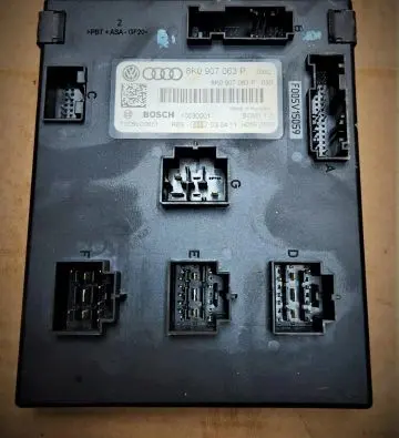 Audi A4 S4 B8 8K Comfort/convenience module 8K0907063P