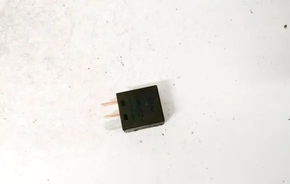 Mitsubishi Colt Other relay mb953382