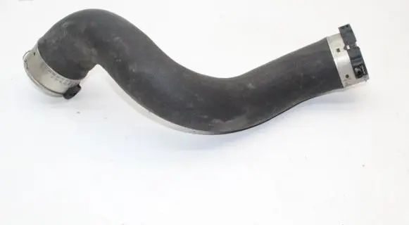 Mercedes-Benz E W212 Intercooler hose/pipe A2045282582