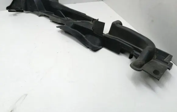 Audi A4 S4 B9 8W Fender end trim 8W6821170E
