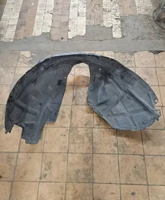 Dodge Challenger Front wheel arch liner splash guards 68259093AF