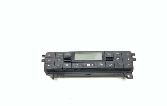 Maserati Quattroporte Climate control unit 131193
