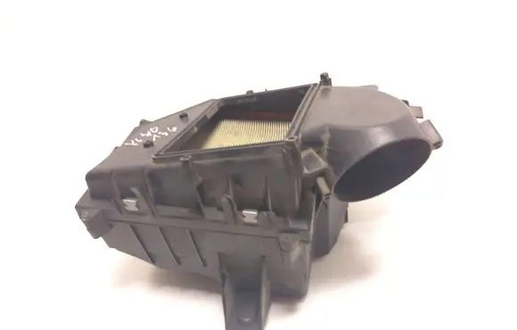 Volvo XC70 Air filter box 30636830 BP8DB 0620206
