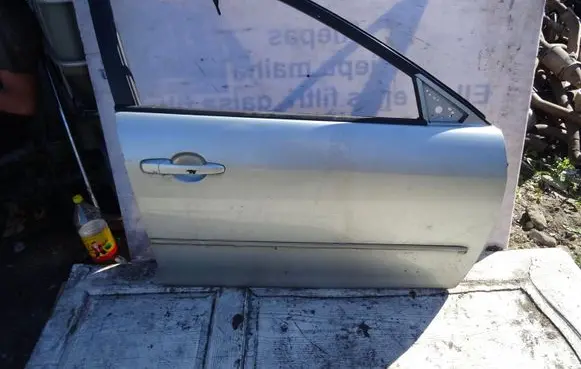 Mazda 6 Front door