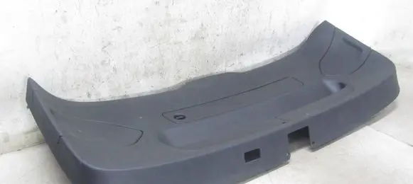 Audi Q3 8U Tailgate trim 8U0867979E