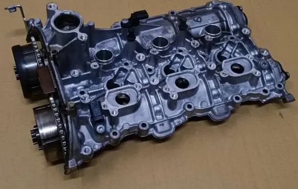 Audi A4 S4 B9 Rocker cam cover 06M103407H 06M103286S
